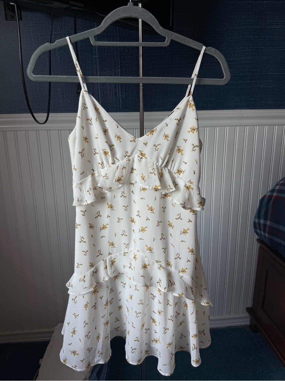 Forever 21 White Mini Dress with Gold Floral Print